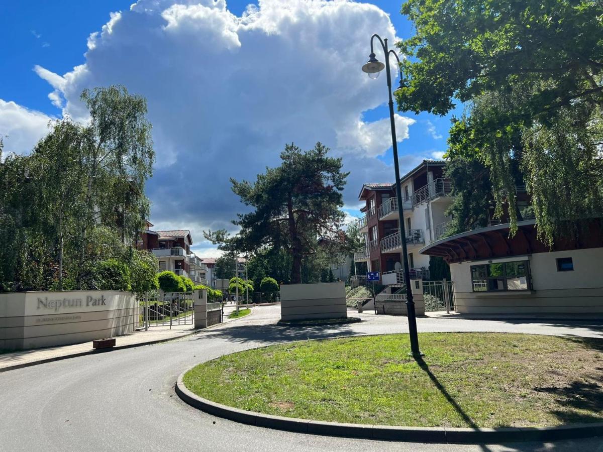 Neptun Park Apartament - 100 M Od Plazy Gdansk Dış mekan fotoğraf